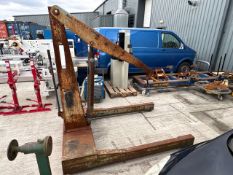 Manual Hydraulic Crane 2.5 T- No Reserve