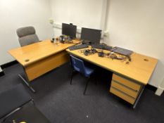 Contents Of Room A105b- No Reserve