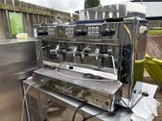 NO RESERVE - MAKITA 110V SDS MAX COMBI DRILL HR4001C