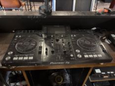 Pioneer Dj Decks-No Reserve