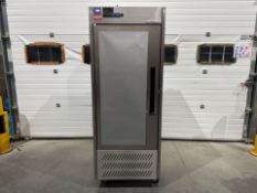 NO RESERVE Williams HJ1U Tall Fridge