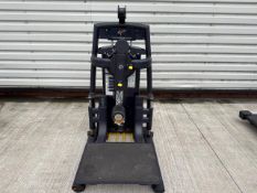 Multi Hip Pin Loaded, No Reserve