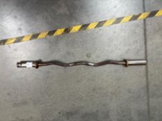 EZ Curl Bar