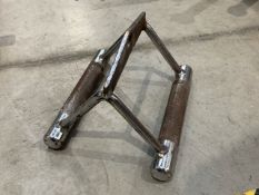 Cable Machine Dual Grip Pull Down - No Reserve