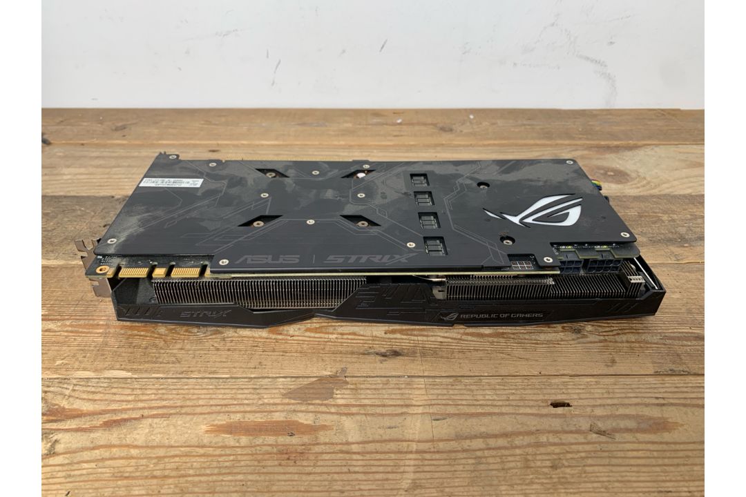 Fractal Design Mini C Case And Hardware - No Reserve - Image 12 of 18