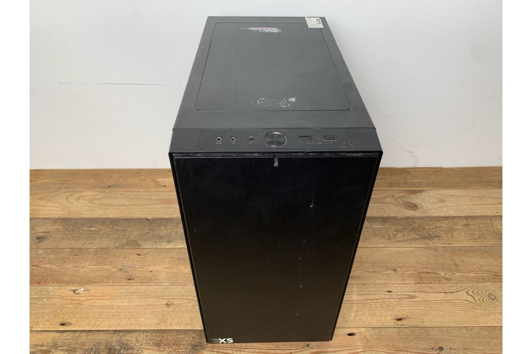 Fractal Design Mini C Case And Hardware - No Reserve - Image 2 of 18