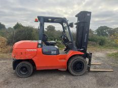 2011 Toyota 5 Tonne Diesel Forklift, 6100 Hours, 5m Full Free Lift, Side Shift