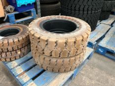 Continental CSE-Robust Super Elastic 225/75-15/7.00