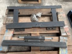 Forklift Fork Rack And Piston, No Reserve