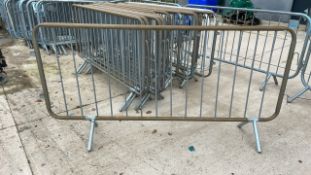Metal Crowd Control Barrier x16
