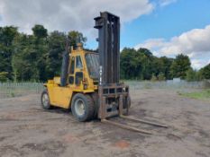 Caterpillar V225B - 10 Tonne Forklift (13k hours) - NEXT BID MEETS RESERVE