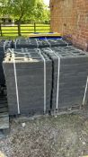 300 x New & Unused Heras Fencing Feet - NO VAT