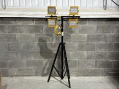 LED 4HeadX2M Tripod Light A980005