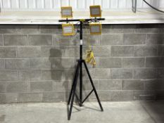 LED 4HeadX2M Tripod Light A980006