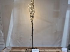 4ft Black Twig Tree Pre Lit