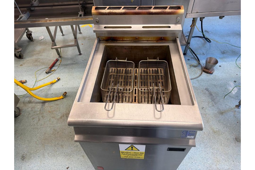 Falcon Double Fryer - No Reserve - Image 3 of 5