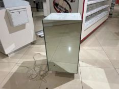 Mirrored Display Unit