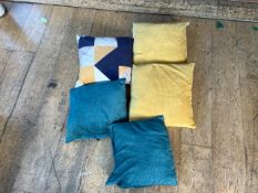 Assorted Cushions x5