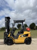 2019 Caterpillar 2.5 Tonne Forklift, 6m Triple Height Stage Mast, Side Shift, Gas, 13286 Hours