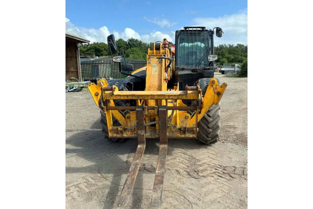 2017 JCB 535-125 Telehandler. 12.5 Metre Boom NOW ONLY 8% BUYERS PREMIUM Make: JCB Model: 535-125 - Image 5 of 7
