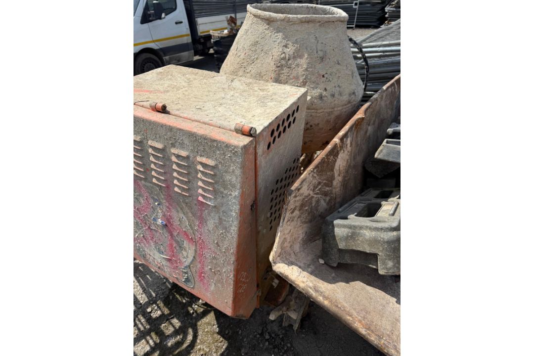 Belle PM38 Premier Site Mixer Yanmar L40 engine year of manufacture 2017 serial number: PM38207821 - Image 3 of 9