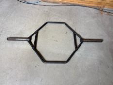 Hex Bar