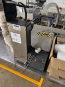 Banding machine