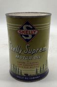 Skelly Supreme Quart Oil Can
