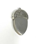 A VICTORIAN SILVER VESTA CASE, PROBABLY GARDNER & WARR, BIRMINGHAM, 1883