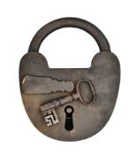A LARGE ENGLISH PADLOCK, 18TH/19TH CENTURY