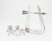 A VICTORIAN SILVER HOLDER, JOHN ROUND & SON, SHEFFIELD, 1886