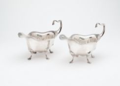 A PAIR OF EDWARDIAN SILVER SAUCEBOATS, JOHN ROUND & SON, LONDON, 1906