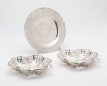 A PAIR OF SILVER SWEETMEAT DISHES, ISRAEL FREEMAN & SON LTD., LONDON, 1958