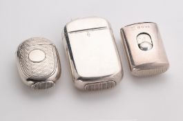 THREE VICTORIAN SILVER VESTA CASES, LONDON, 1879 / 82