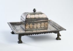 A BIDRI PAN BOX AND STAND, DECCAN, INDIA, FIRST HALF 19TH CENTURY