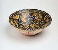 A NISHAPUR BOWL, PERSIA, CIRCA 10TH CENTURY