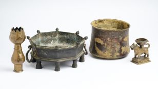 AN OCTAGONAL BRONZE BRAZIER, INDIA, CIRCA 19TH CENTURY