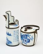 A CHINESE METAL-MOUNTED BLUE AND WHITE 'MONKS CAP' OPIUM PIPE, LATE QING DYNASTY
