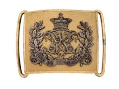 AN OFFICER'S SEEDED GILT WAISTBELT PLATE