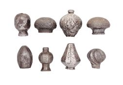 EIGHT VARIOUS RAPIER AND SWORD POMMELS, LATE 16TH /EARLY 17TH CENTURY
