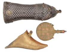 A SOUTH INDIAN PATA HILT, LATE 19TH/20TH CENTURY