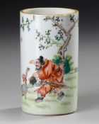 A CHINESE FAMILLE ROSE BRUSH POT, 19TH CENTURY