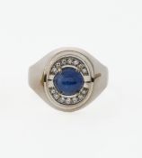 Ring mit Saphir