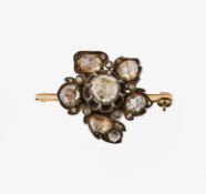 Brosche mit Diamantrosen