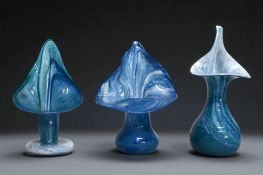 Alum Bay, Isle of Wight - Three vintage blue glass 'Jack in the Pulpit' vases. Tallest -25cm