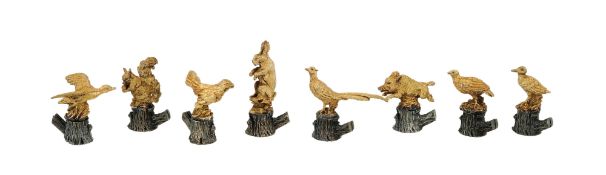 Suite de 8 porte-noms en métal argenté et doré animaux, XXe s., comprenant écureuil, sanglier,..., h
