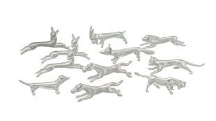 Suite de 11 porte-couteaux animaux en étain fin, Suisse, XXe s., comprenant: renard, lapin, cheval,.