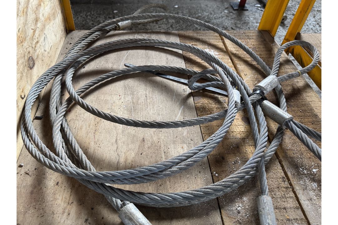 2 wire Lifting Ropes, 3000kg, and wire Lifting Rope, 2000kg (Location: Nottingham) - Image 3 of 5