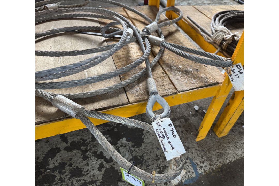 2 wire Lifting Ropes, 3000kg, and wire Lifting Rope, 2000kg (Location: Nottingham) - Image 2 of 5