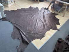 Hide 100% leather tanned cow hide in Brown 58,2ft MG08